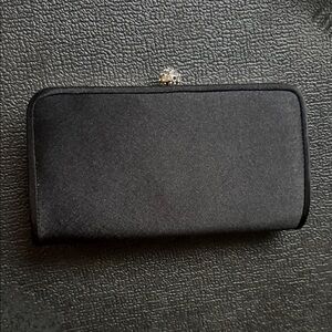Elegant Black Women's Clutch